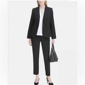 Calvin Klein Women's One-Button Blazer